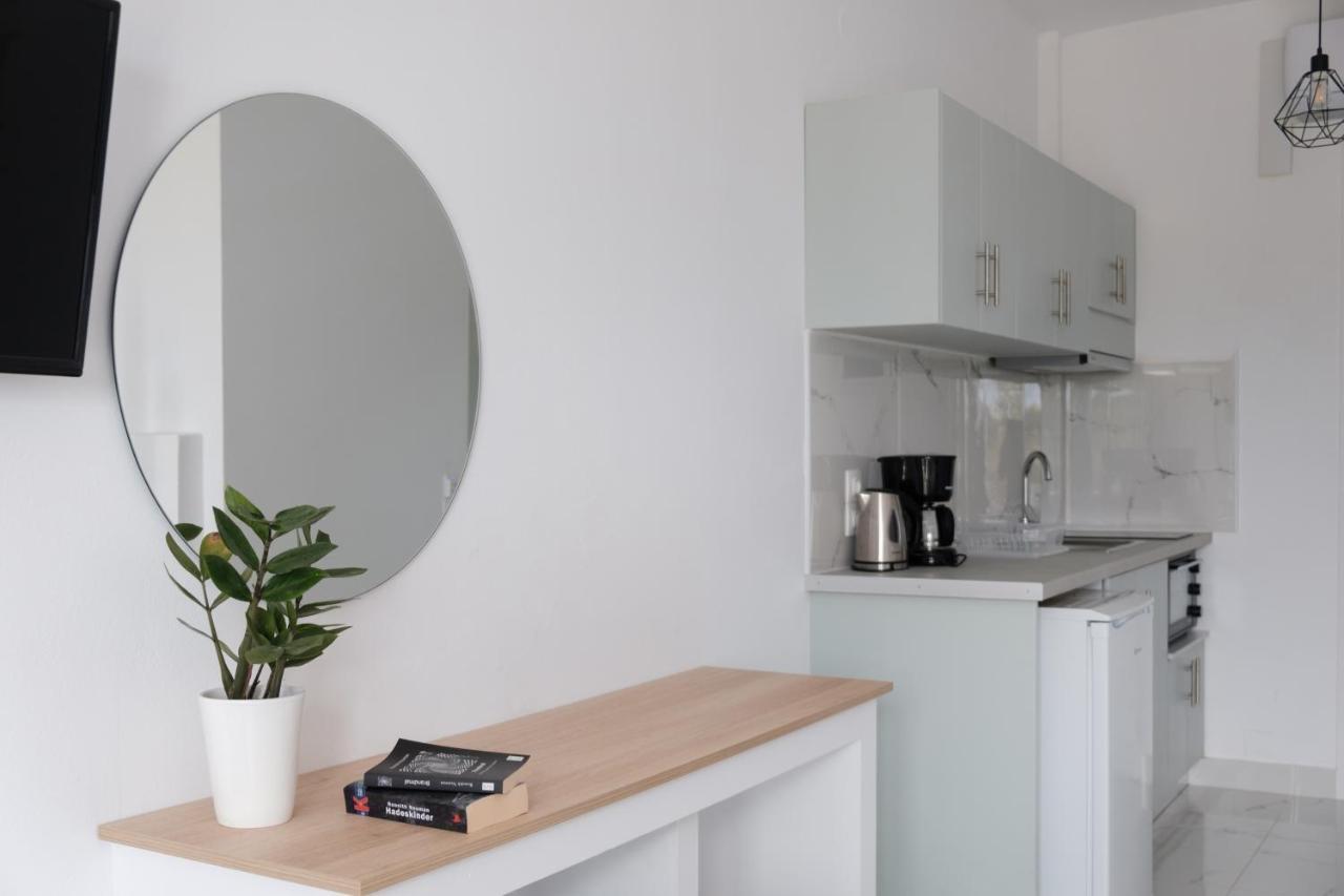 Diamond Arillas Luxury Apartments Eksteriør bilde