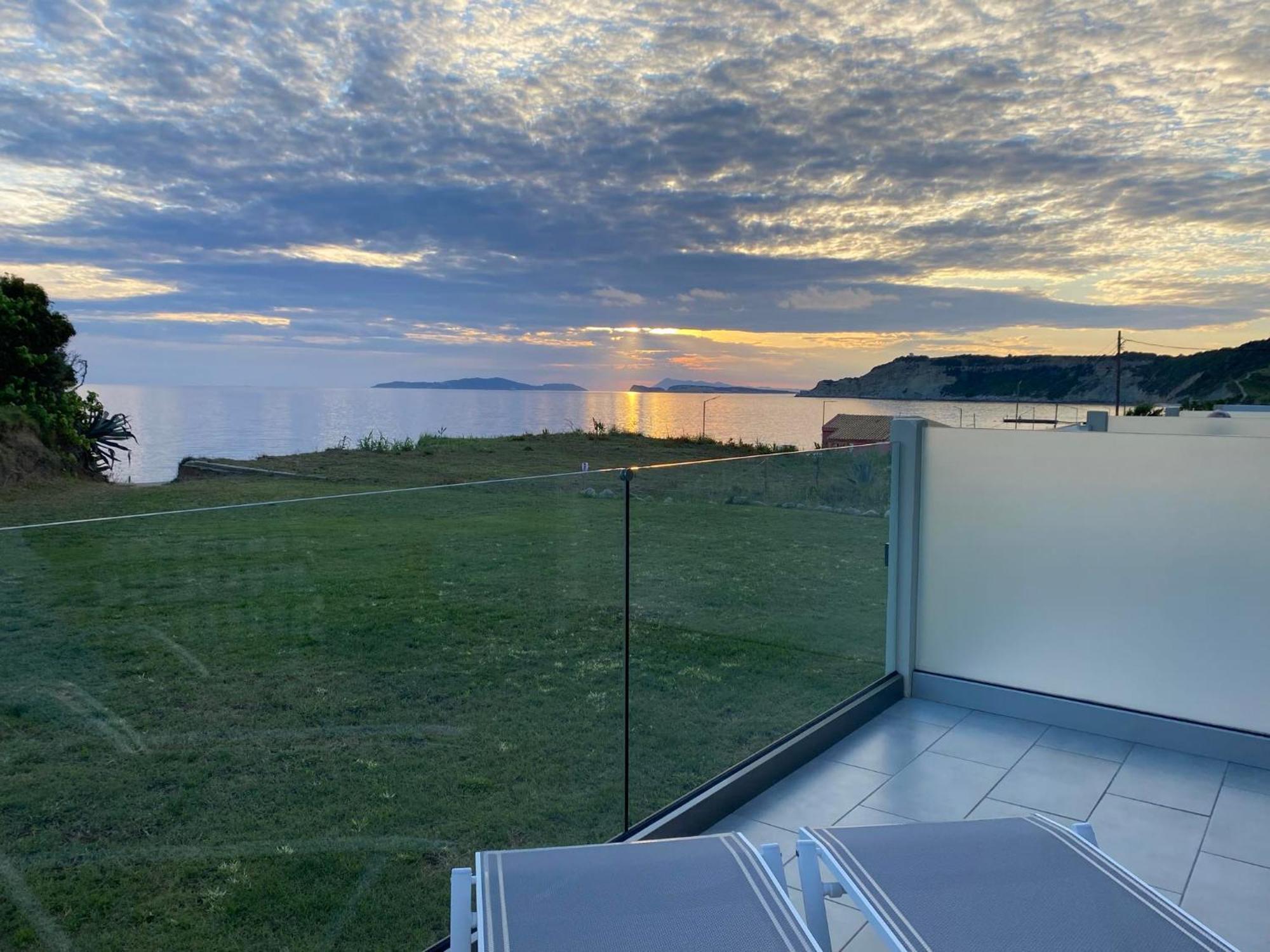 Diamond Arillas Luxury Apartments Eksteriør bilde